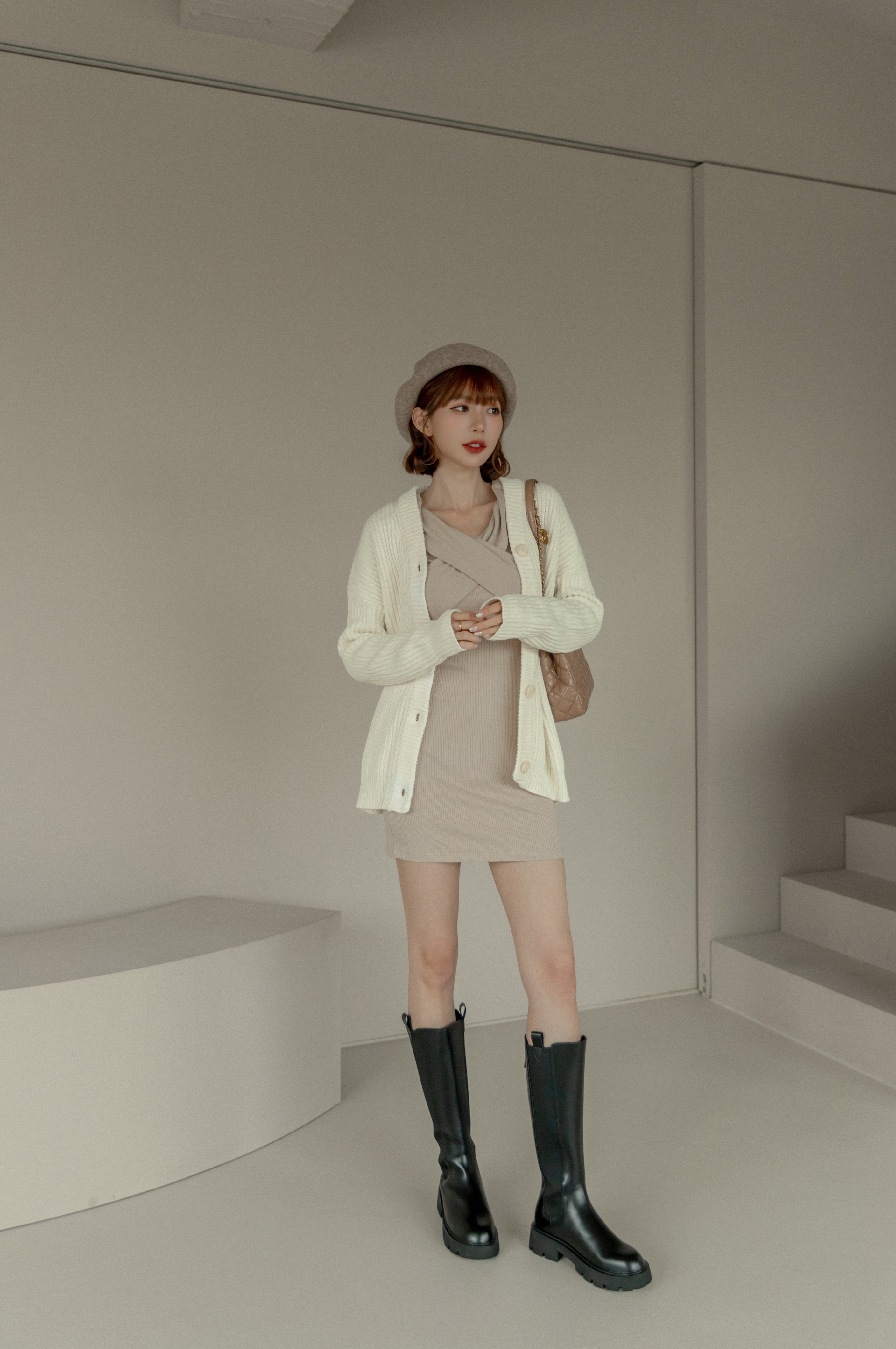 奶茶交叉羅紋洋裝