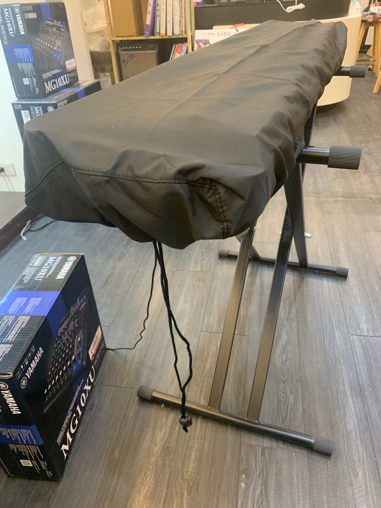 DRAW DRAW 88鍵 電鋼琴罩 防塵套 伸縮抽繩鎖扣 第 5 張圖片｜三峽鍵盤 / 鋼琴