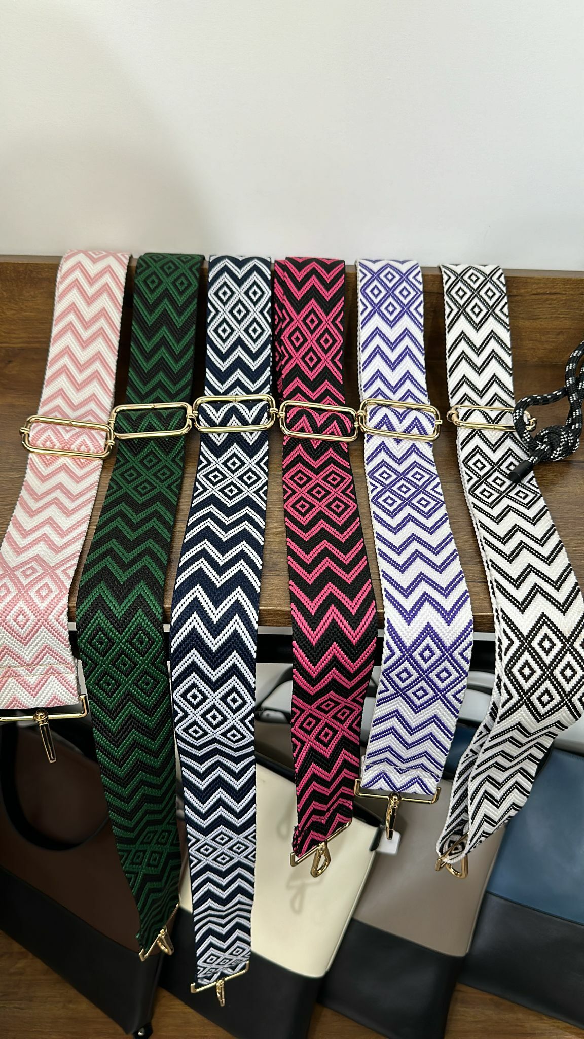 【預訂】A01302 Fungolia Supreme 斜咩袋 (另送斜咩帶-顏色隨機)