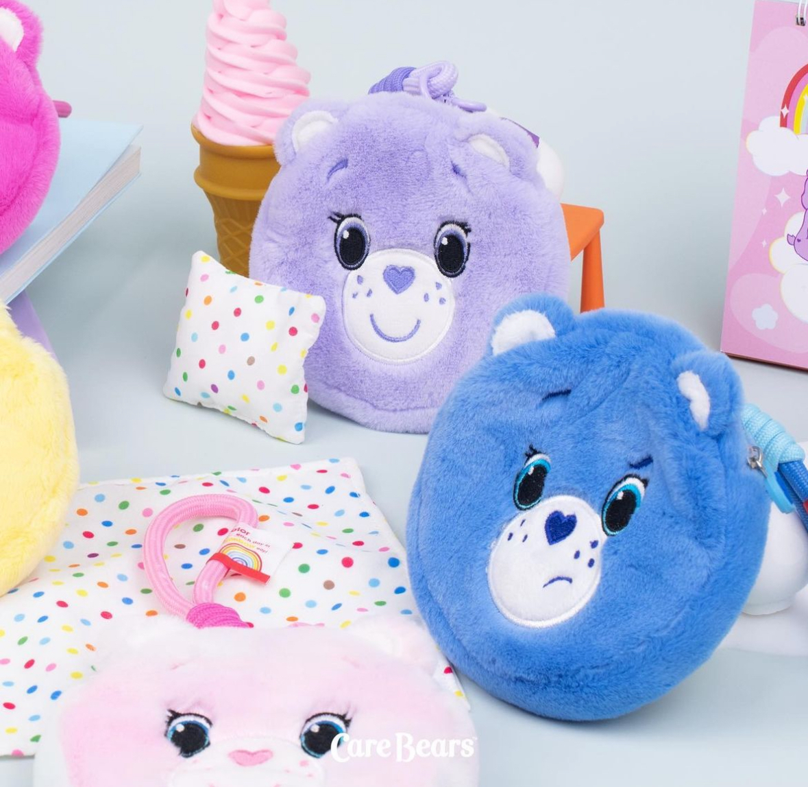 Care Bears刺繡零錢包（可以放耳機！）現貨