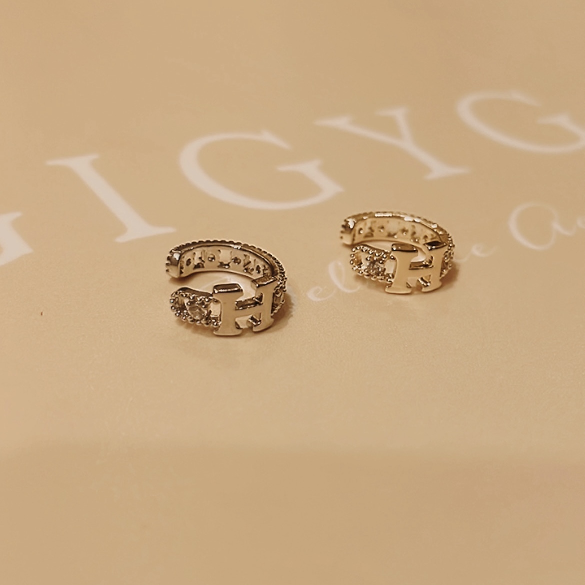 ｜H 金銀鑽耳骨夾｜