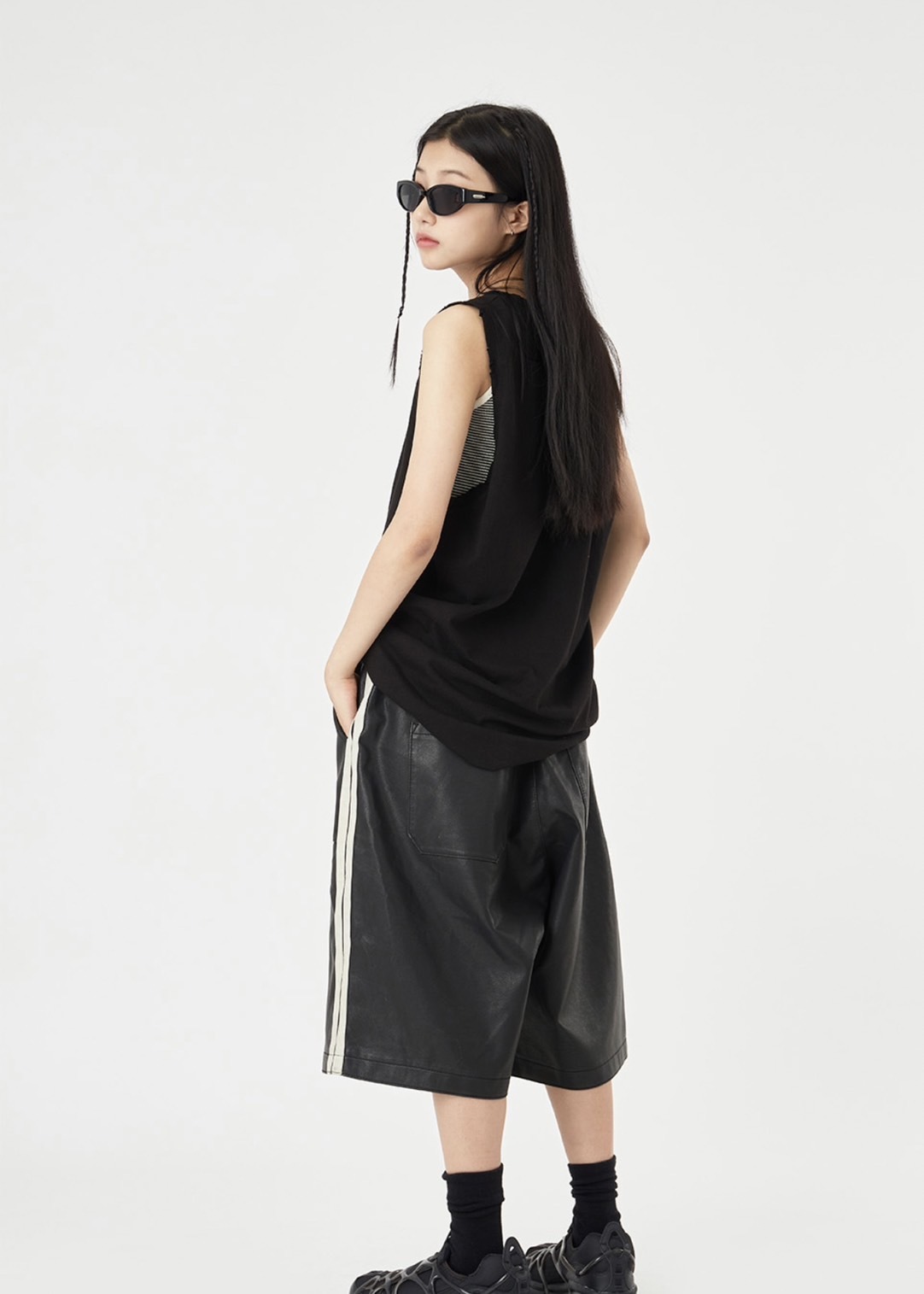 RAUCOHOUSE V15 磨邊小破壞背心 內搭（3 COLOR）