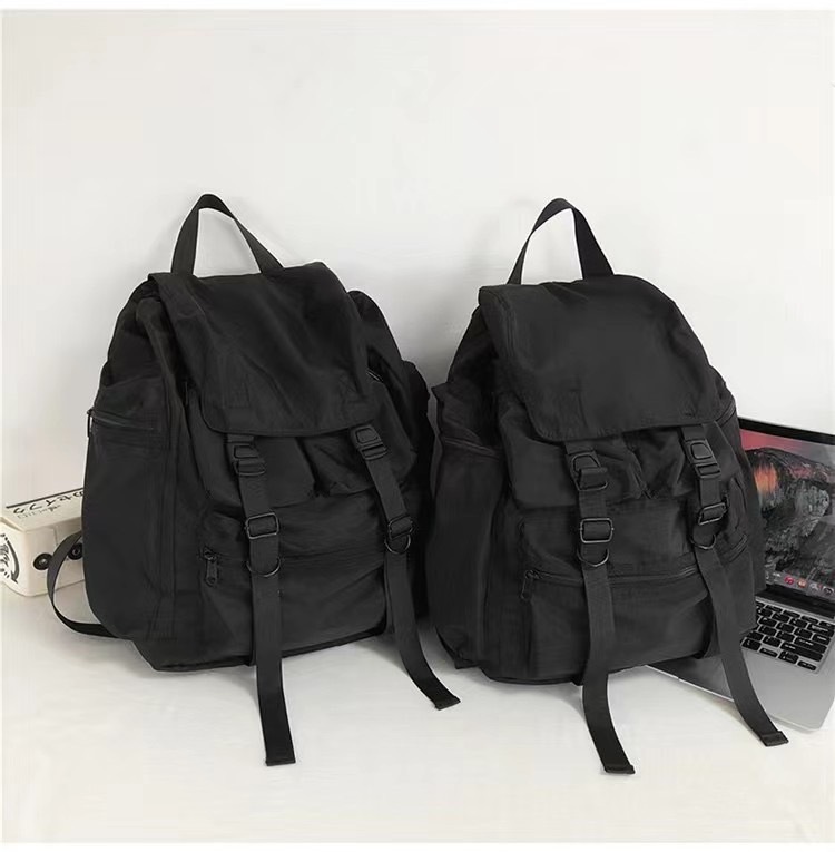 【現貨】韓國限定 尼龍 後背包 雙肩包 機能 防潑水 大容量 黑