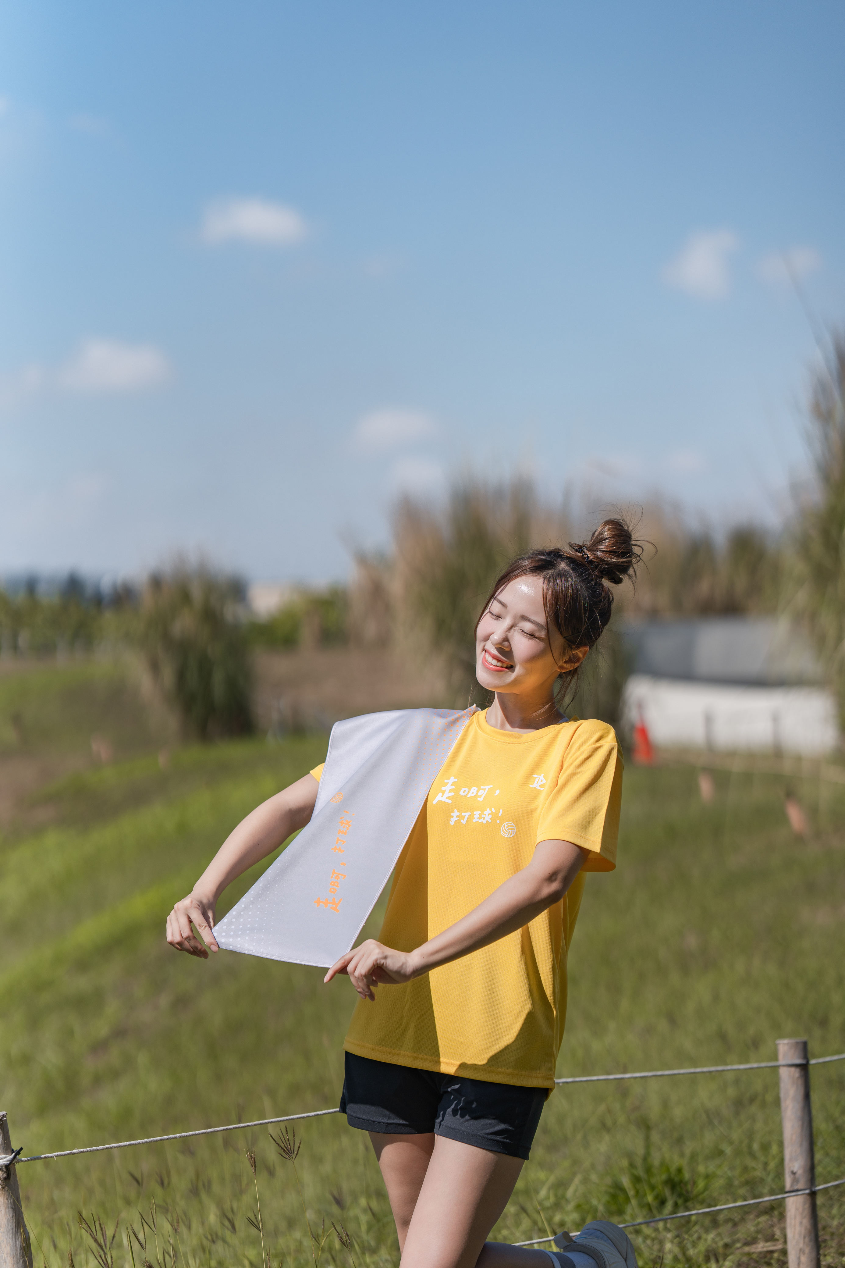 【DLIVE x 排球精靈YIYI 】走啊，打球！ 排球限定款 排汗短Ｔ