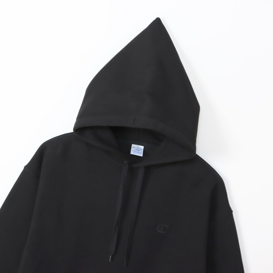 男款-ACTION STYLE 寬版刺繡LOGO純色連帽衛衣-黑色（C3-Y135-090）