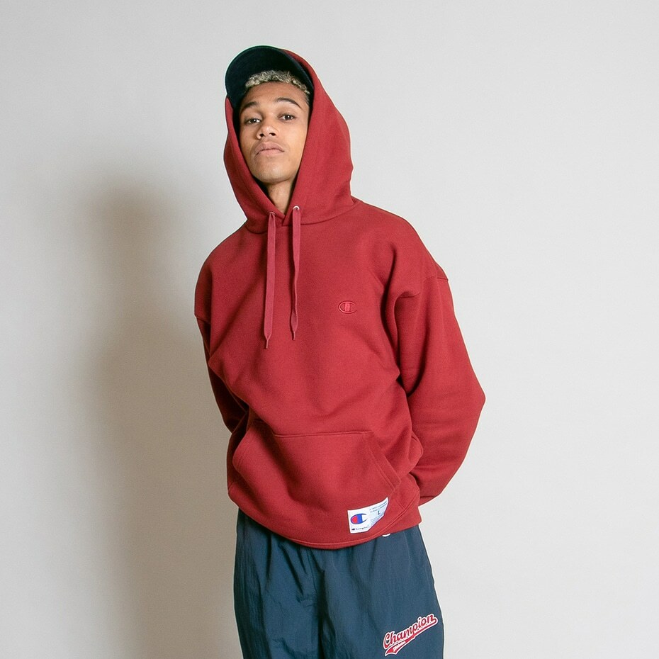 男款-ACTION STYLE 寬版刺繡LOGO純色連帽衛衣-深紅