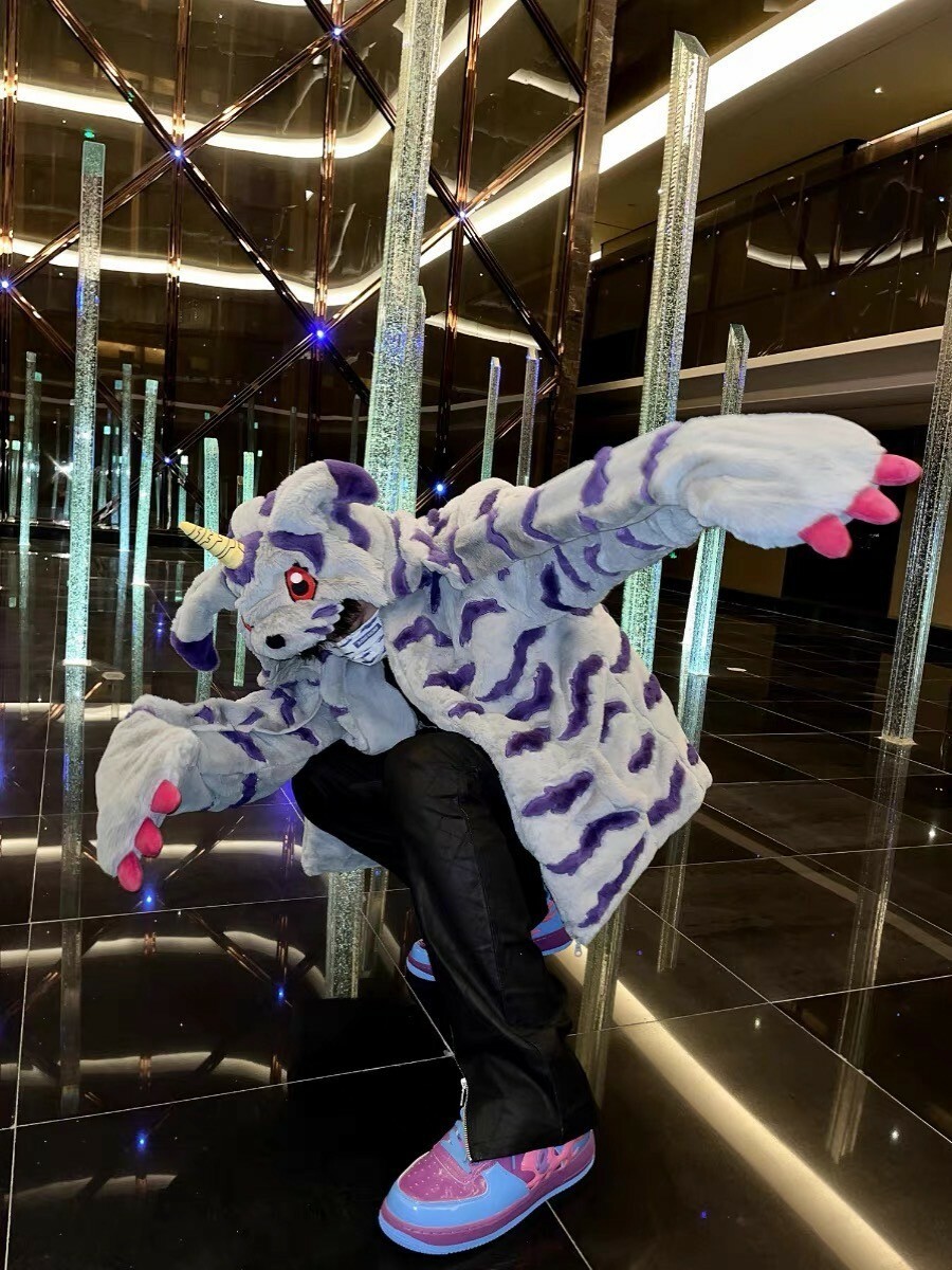 Aone4sure 數碼寶貝 加布獸 毛絨連帽外套 Post Malone 馬龍著用系列 Gabumon