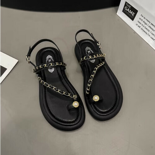 soft-soled slip-on sandals