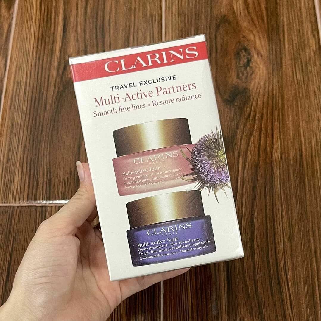 CLARINS 賦活面霜套裝日霜 50ml + 晚霜 50ml
