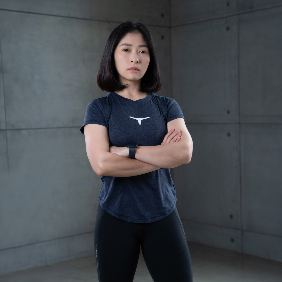 托瑪斯經典麻花女短袖（英雄藍麻花）