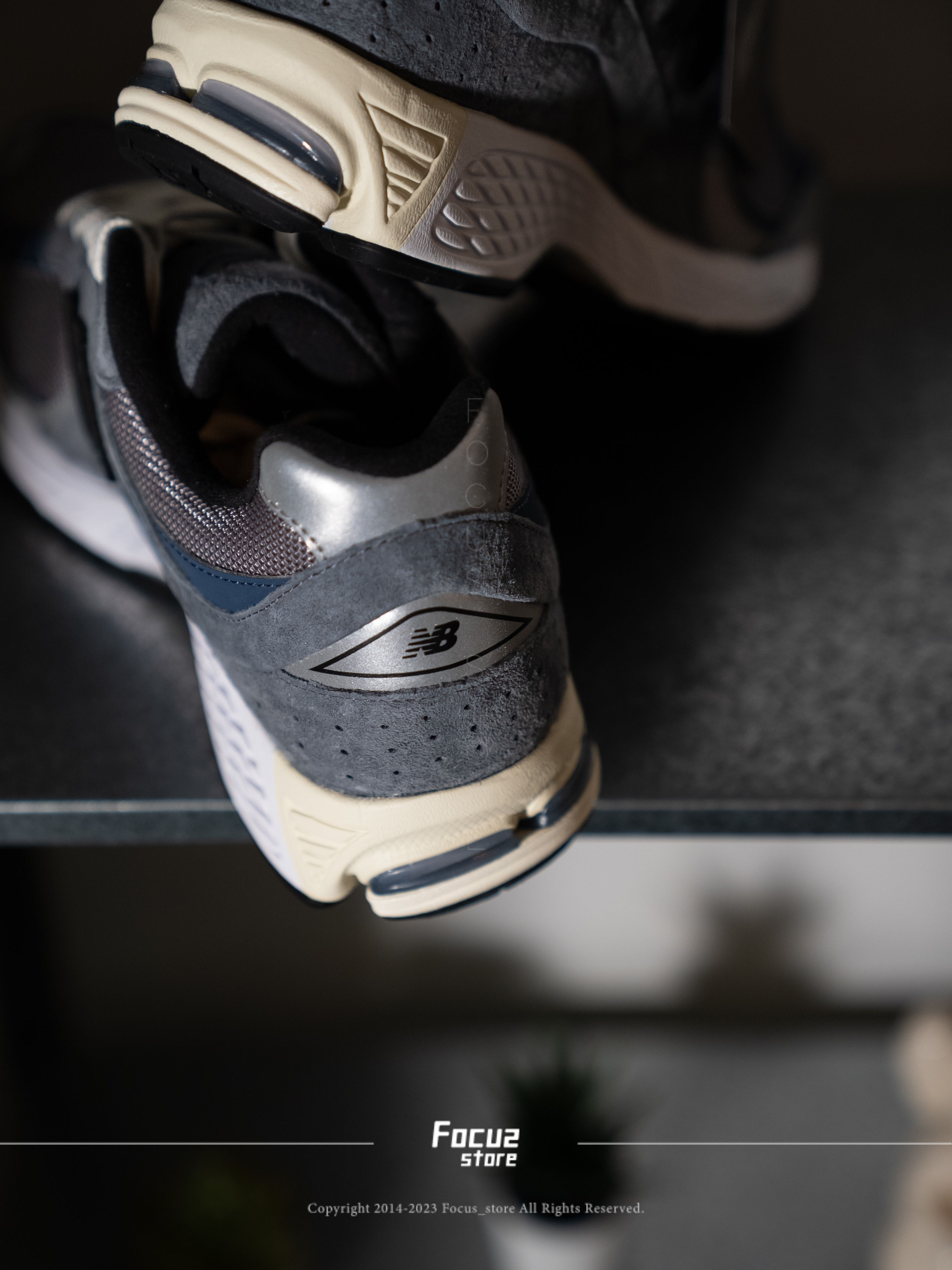 Focus Store】預購JJJJound x New Balance 2002r 