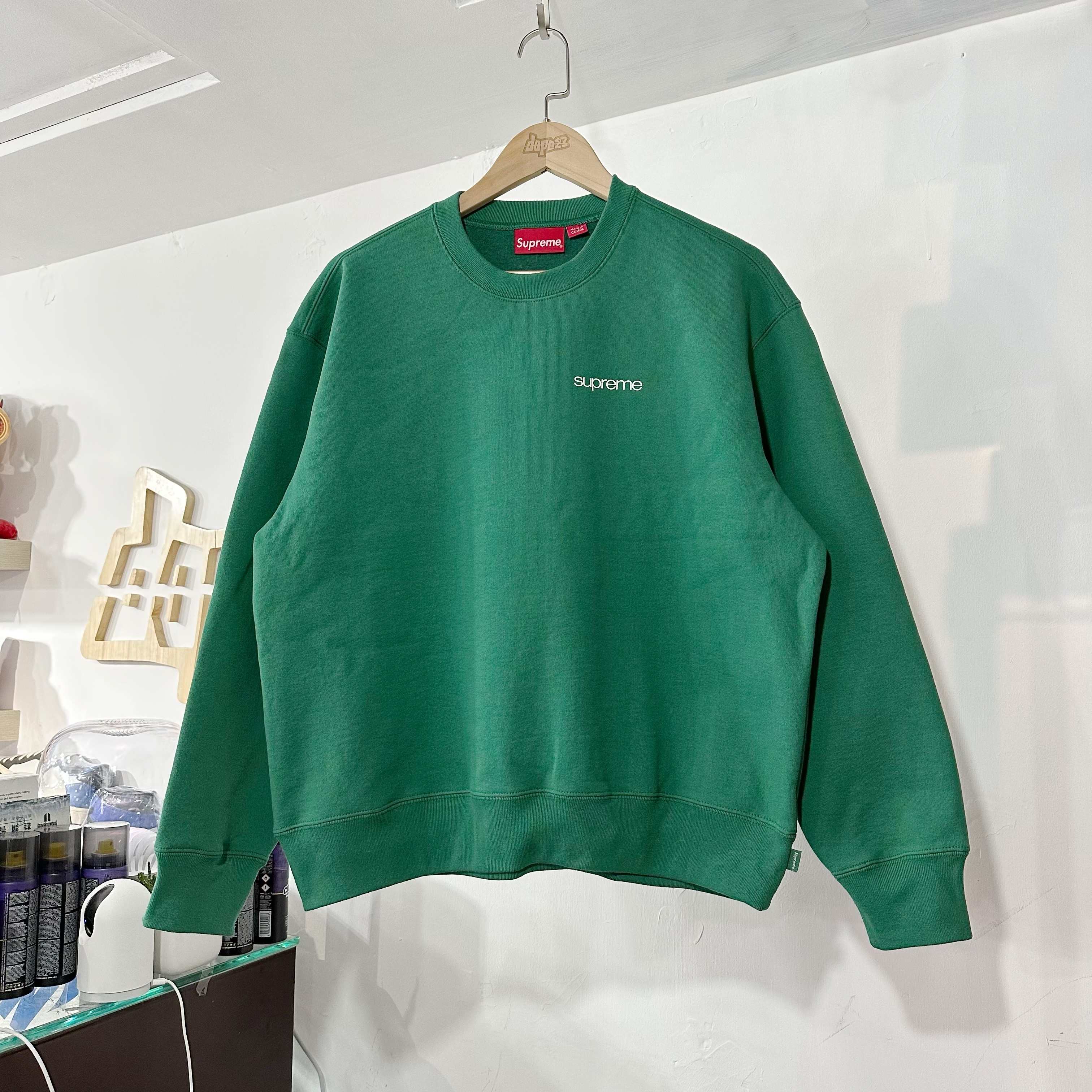 Supreme FW23 NYC Crewneck Light Pine