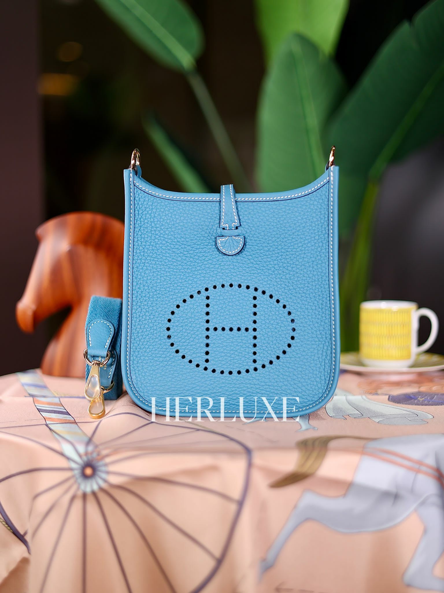 Evelyne Mini D2 new bleu jean cc tc W (一代：肩帶長105cm）