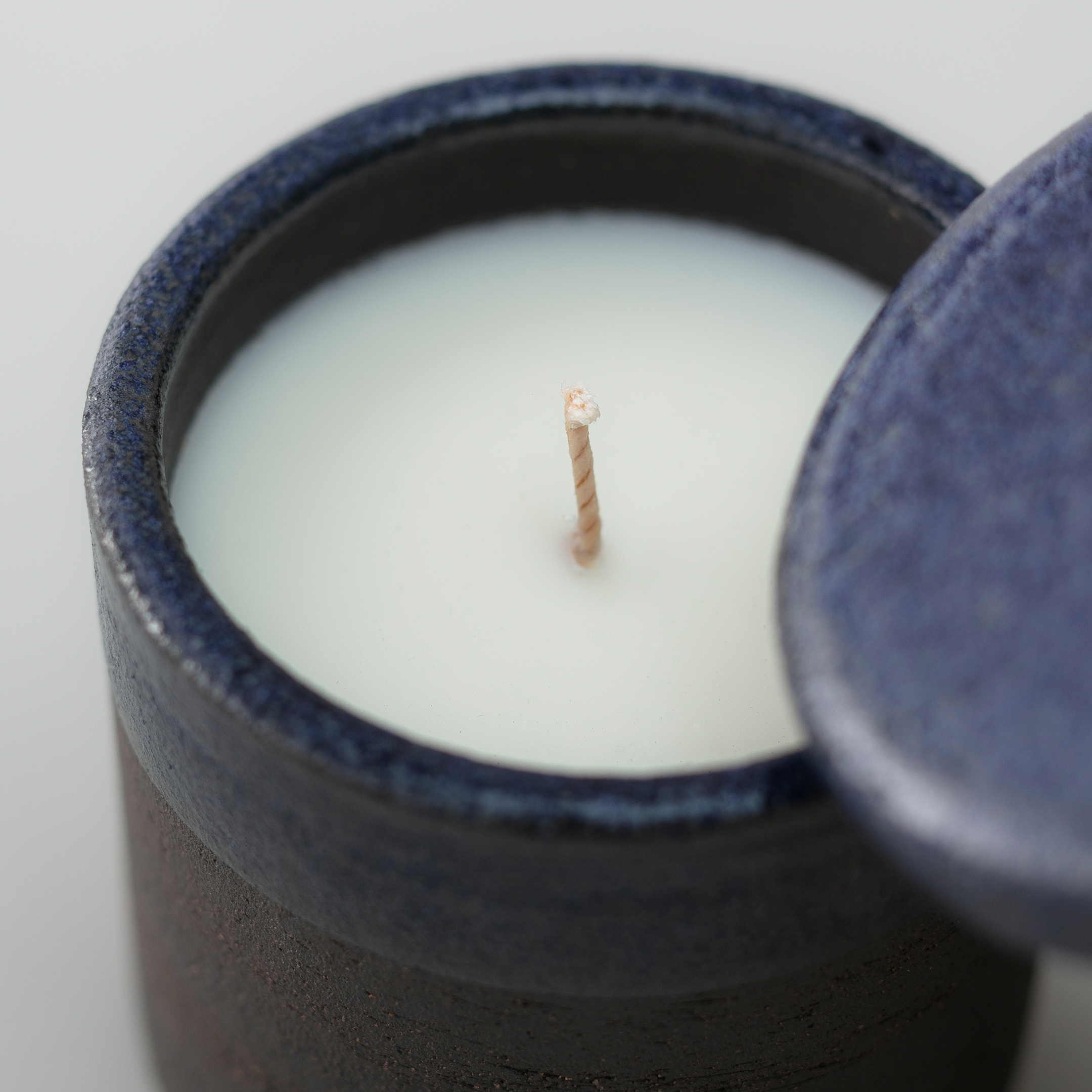 WAKS 手製粗陶工藝系列單燭芯香氛蠟燭藍瓶-無花果