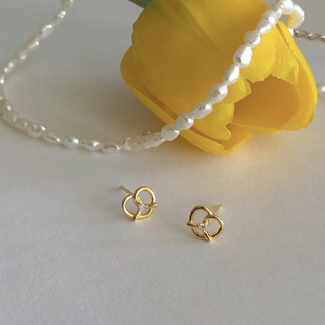 925 silver-Pretzel Earring