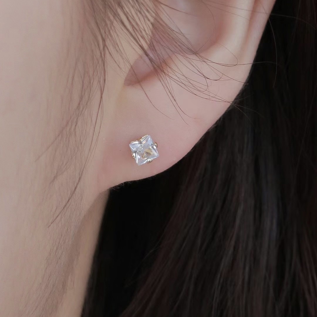 Overture Earring (四款)