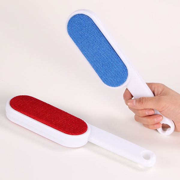 TSK JAPAN - Clothes lint remover suction brush P2650