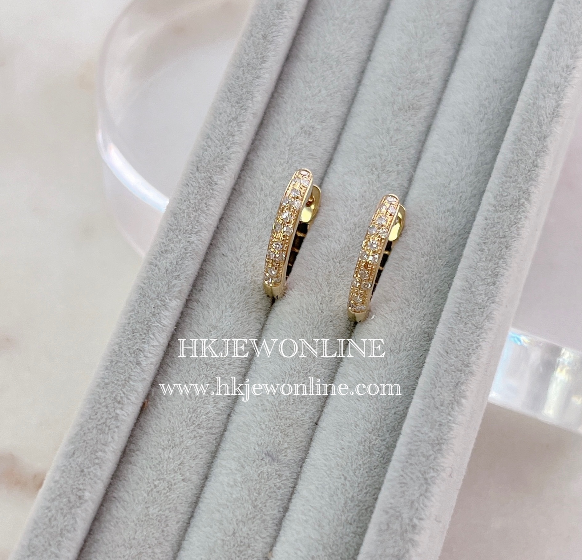 18K Yellow Gold / White Gold Diamond Earrings