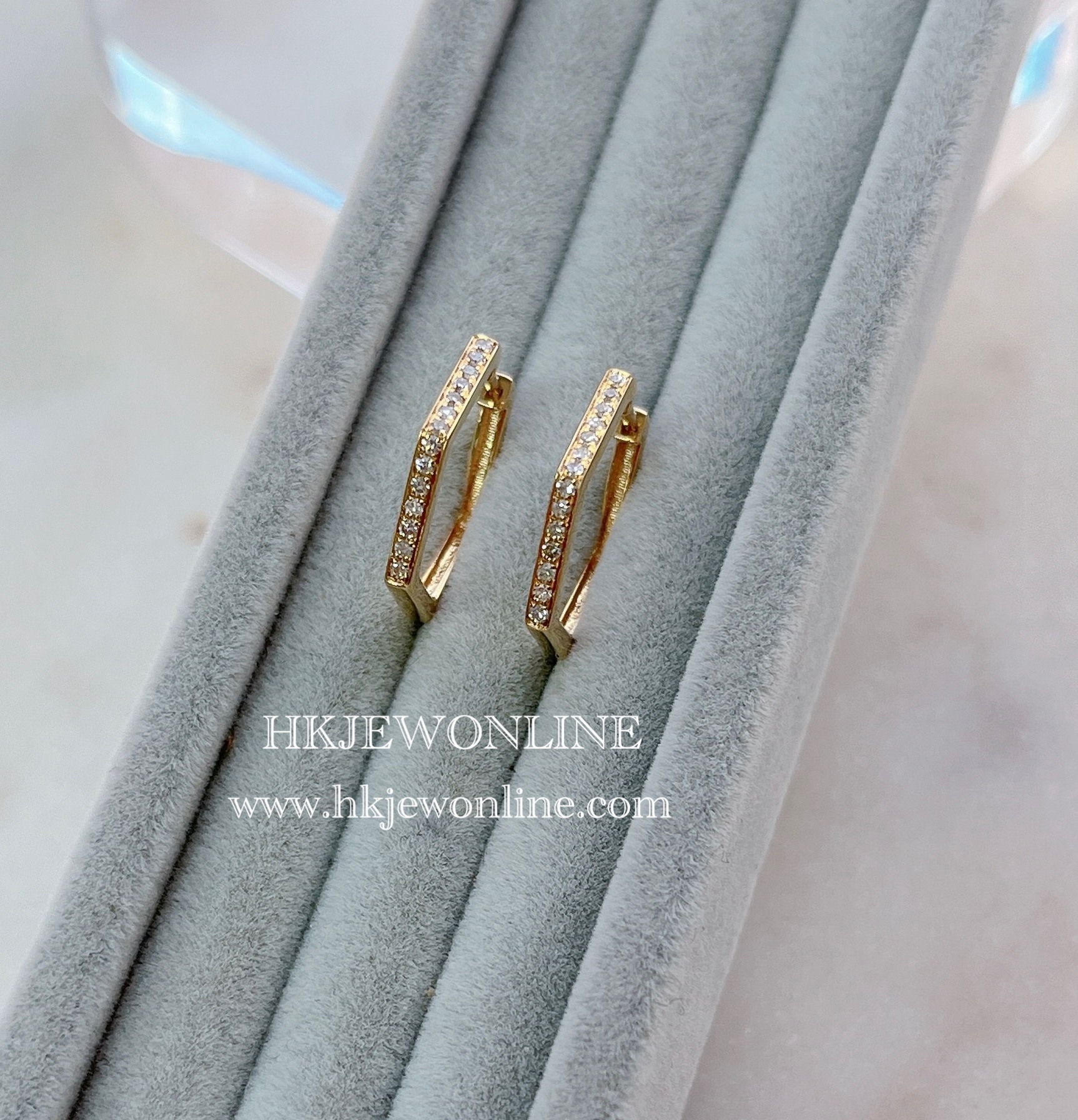 18K Yellow Gold Hexagon Diamond Earrings