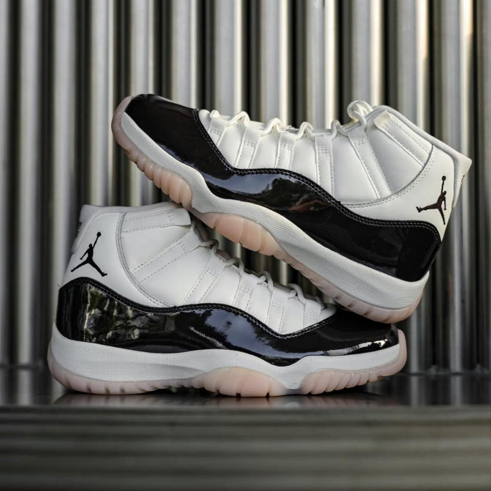 W Air Jordan 11 Retro Neapolitan 櫻花粉 AR0715-101