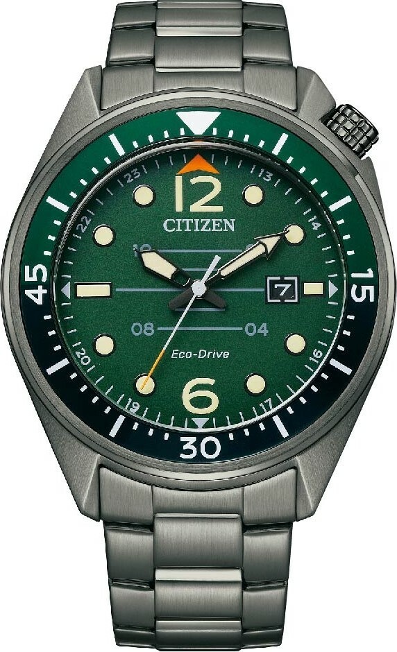 萬年鐘錶 - Citizen 星辰錶 潮男時尚全黑款綠色面盤光動能男錶 AW1717-81X  錶徑44MM