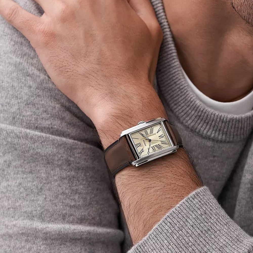 萬年鐘錶 - Fossil  復刻經典男錶 羅馬數字方形皮革男錶  FS6012  錶徑30x42MM