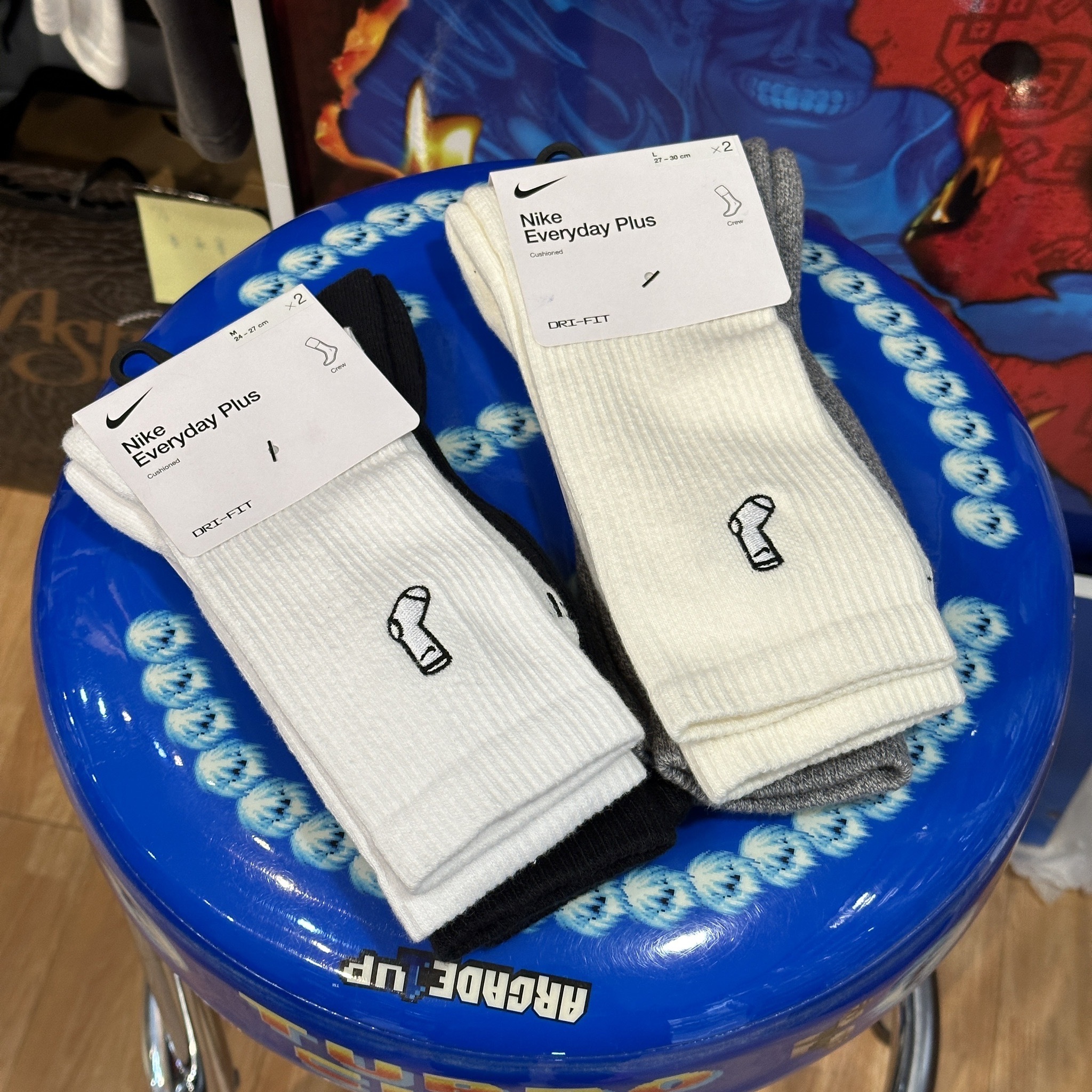 NIKE EVERYDAY PLUS 刺繡小襪圖案 小勾 長襪  米灰色/白黑色 FB5709-900 FB5709-901