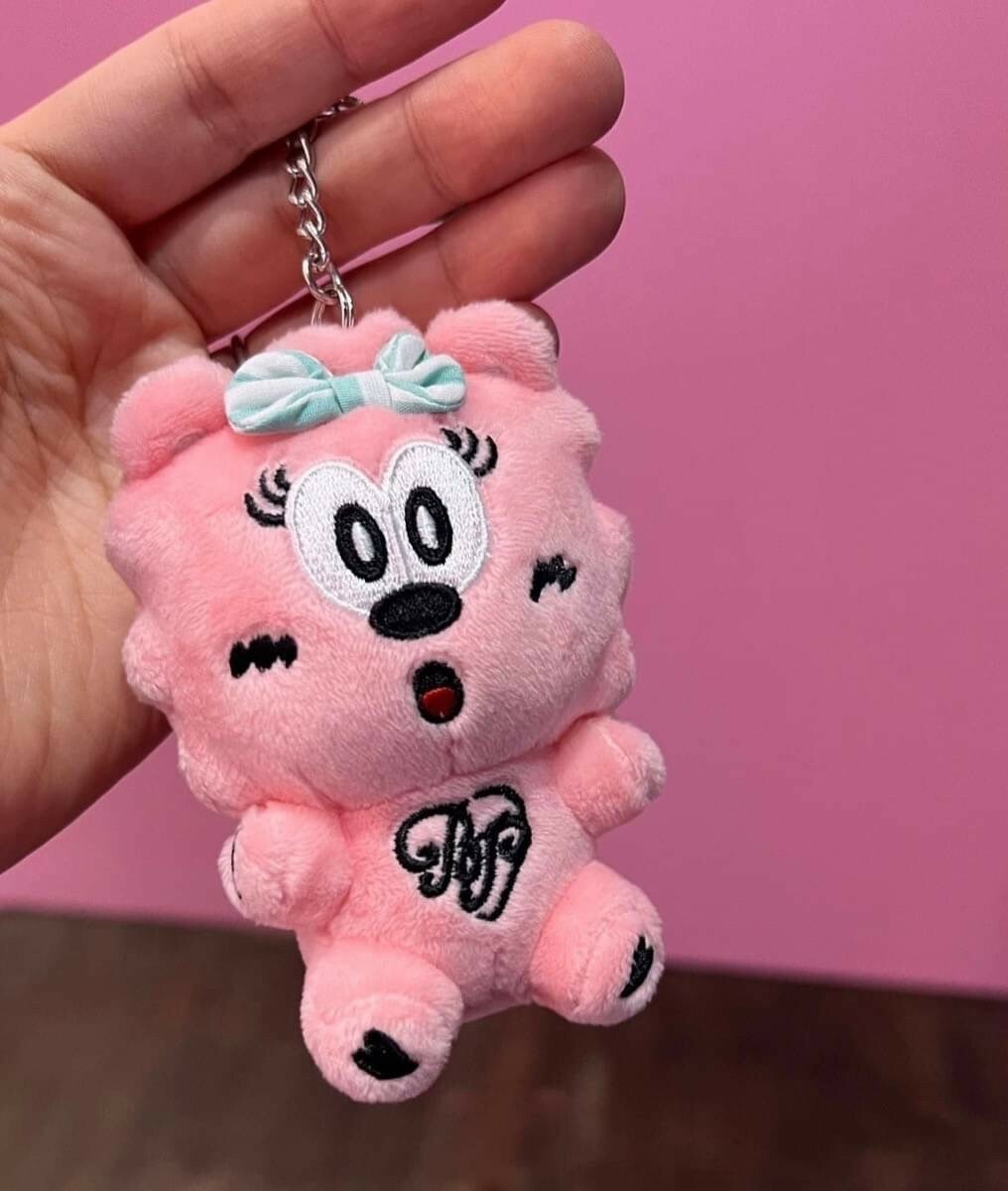 BLACKPINK x VERDY 絕版聯名 粉色娃娃 吊飾 玩偶