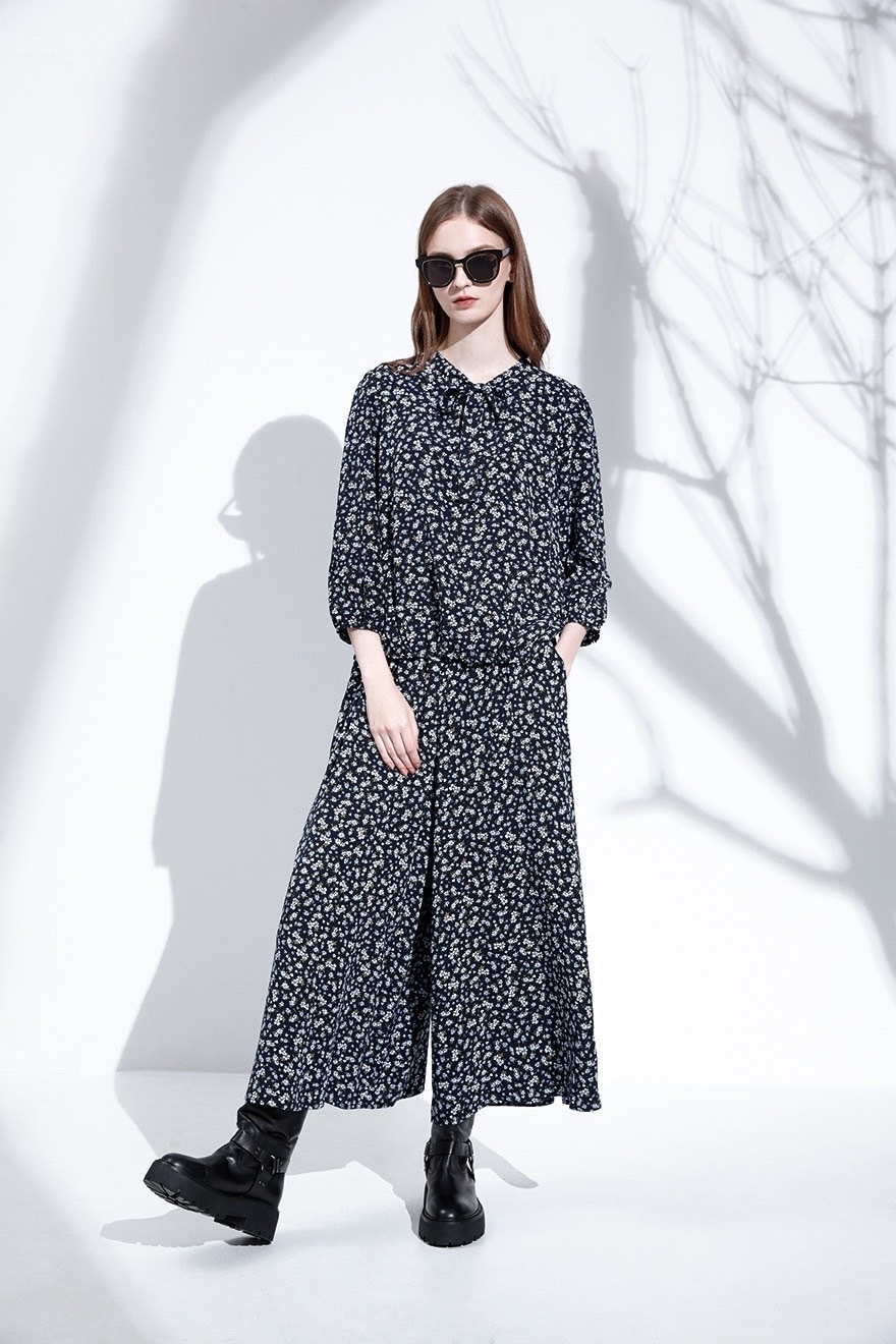 韓系時尚個性小碎花寬褲裙T6062