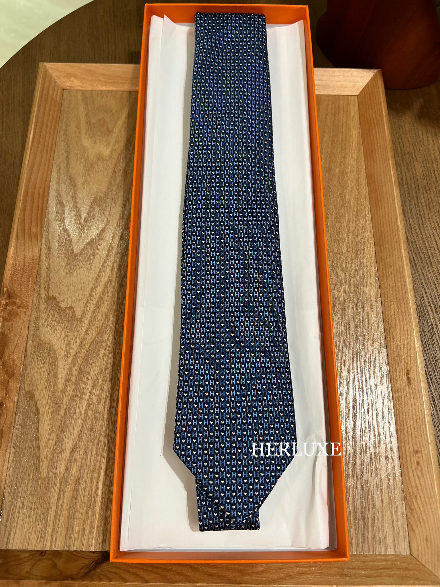 Tie