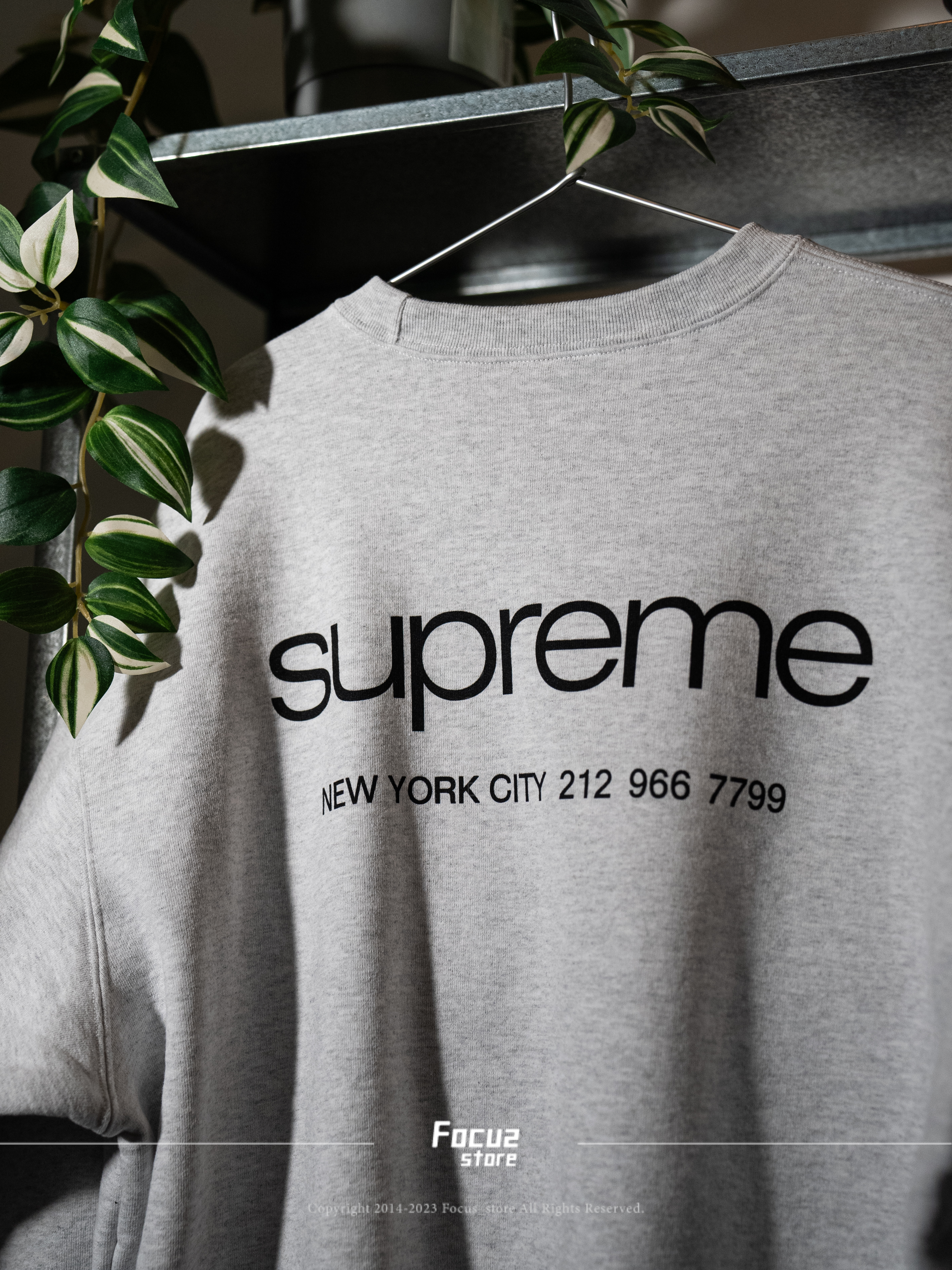 Focus Store】現貨秒發Supreme FW23 Week10 NYC Crewneck 重磅大