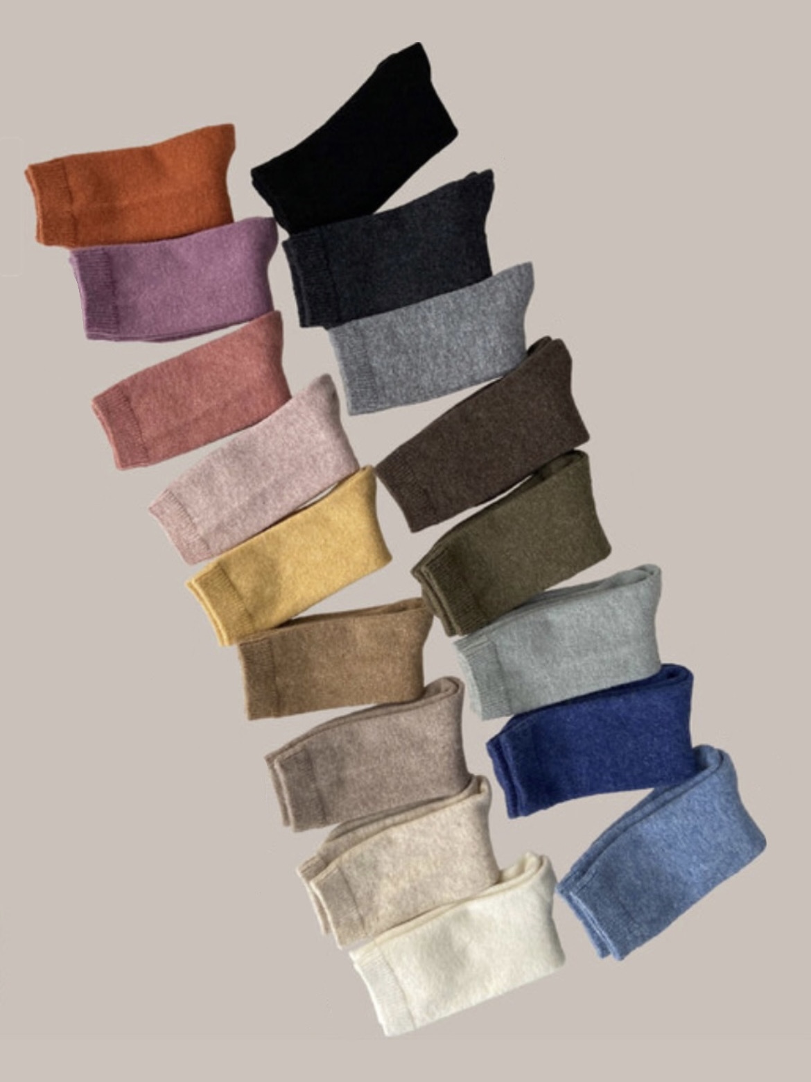 #228AA038 韓國純色保暖柔軟羊絨襪 • Cashmere 5% Wool 51%