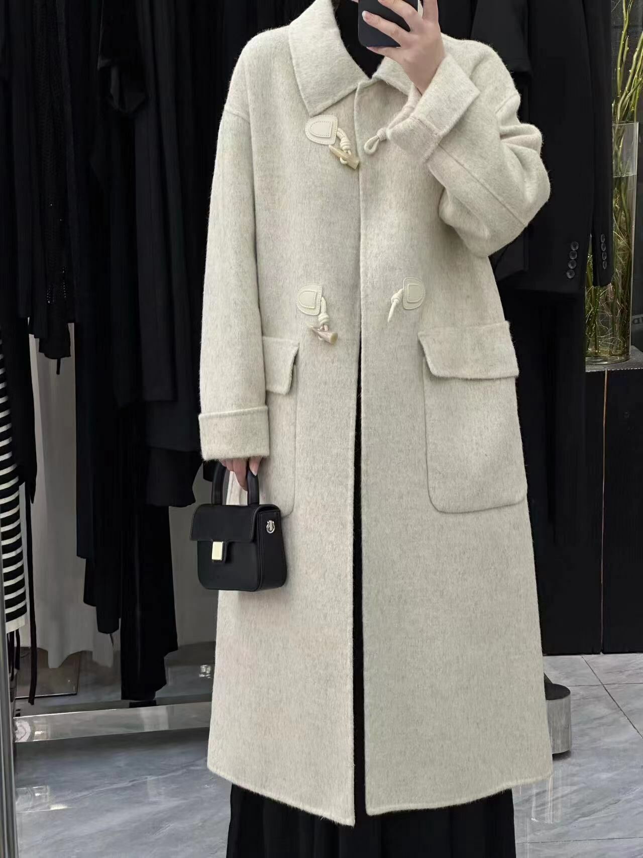 ᴷᴼᴿᴱᴬ 🇰🇷 氣質女孩必備長版寬鬆羊毛大衣