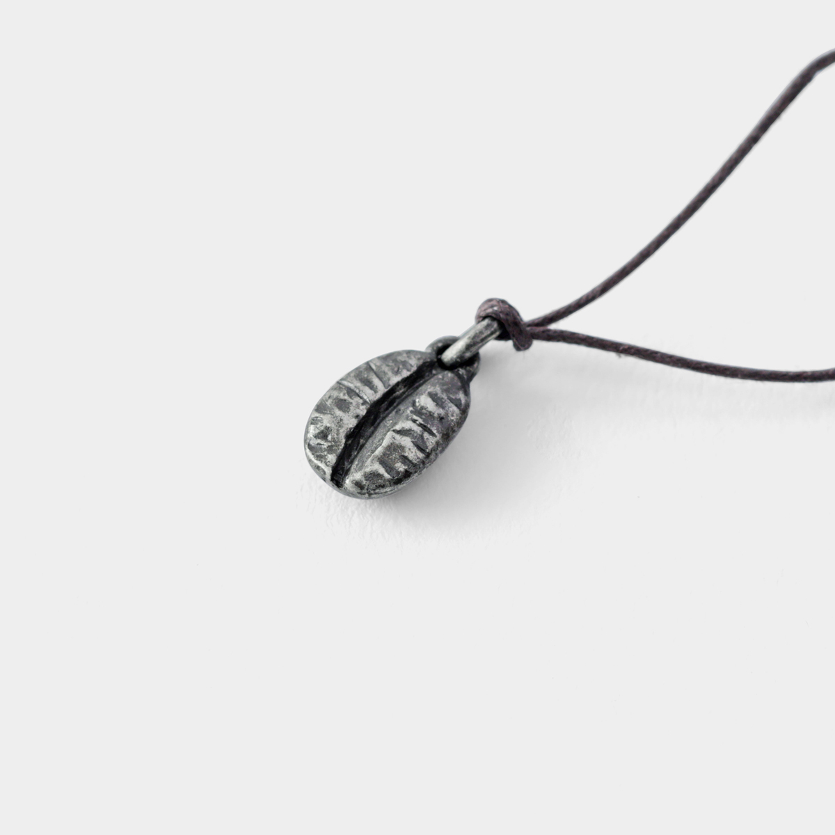 咖啡豆 鉛錫吊飾 TFA限定｜日本 Traveler’s Notebook