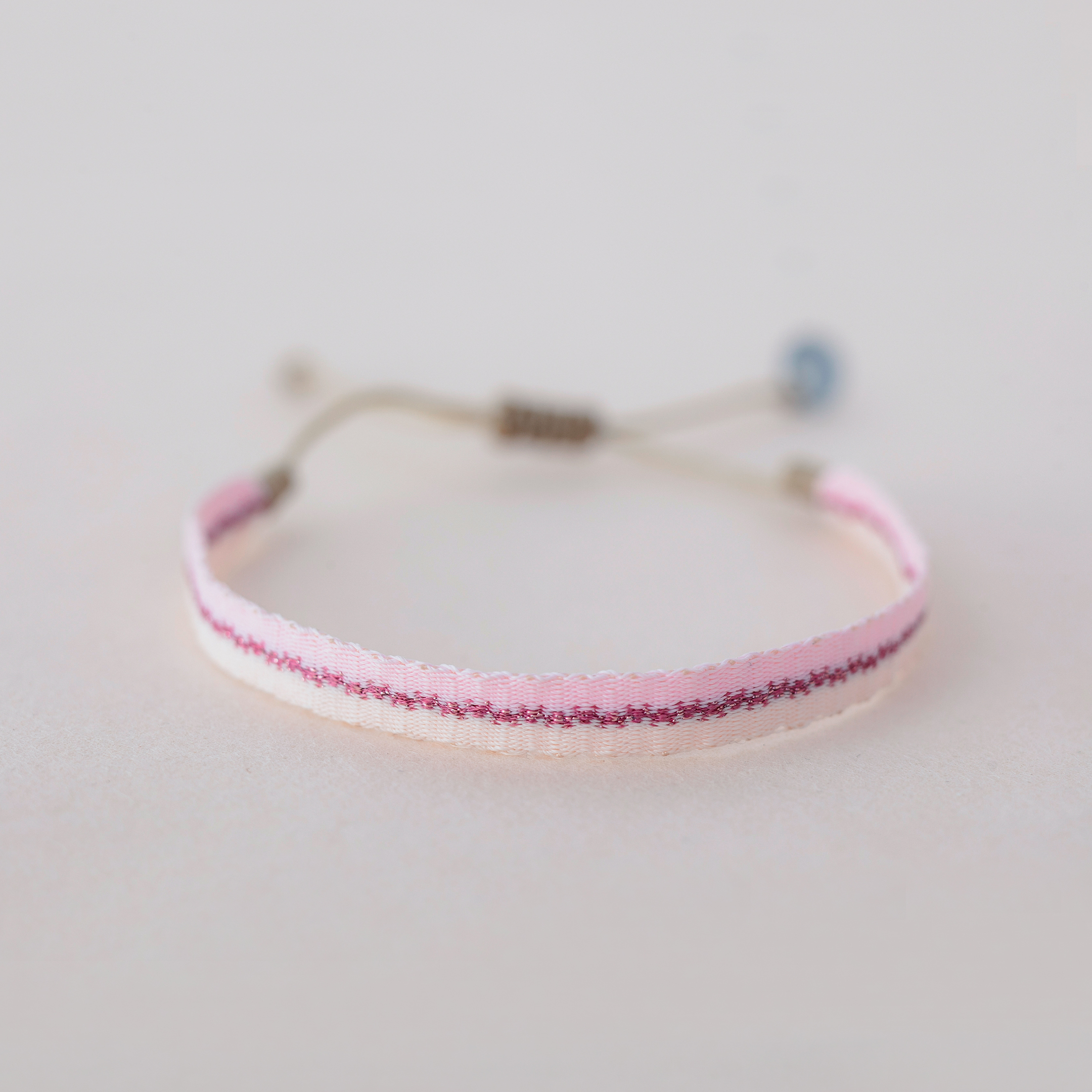 LeJu London 閃亮亮編織手環set-平靜時刻