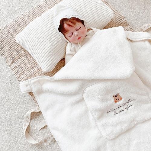 DTD捲毛圓臉系列-微纖維雪花背巾毯(文字版)