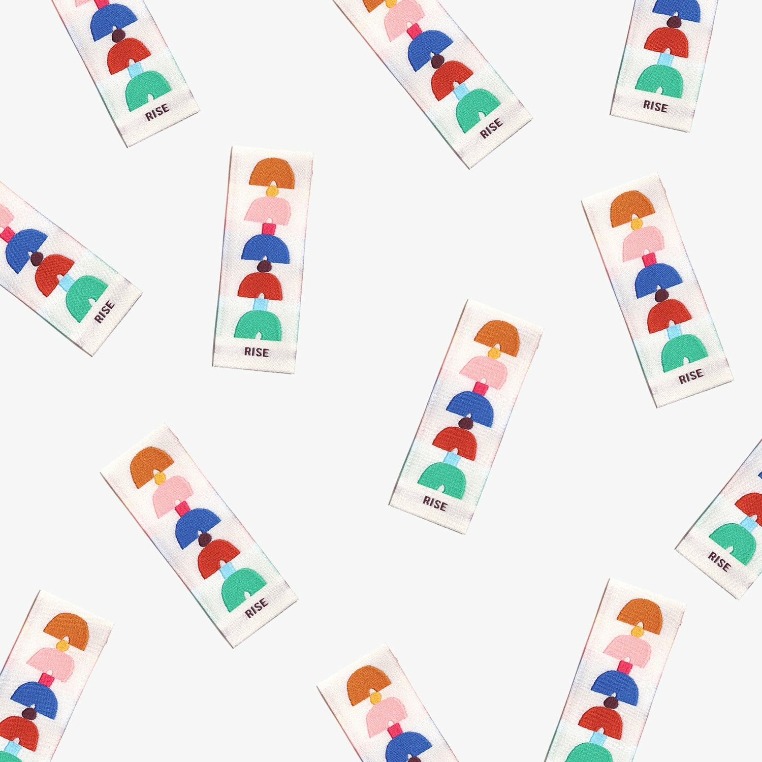 'Rise' 與 Claire Ritchie聯名衣標 - KATM