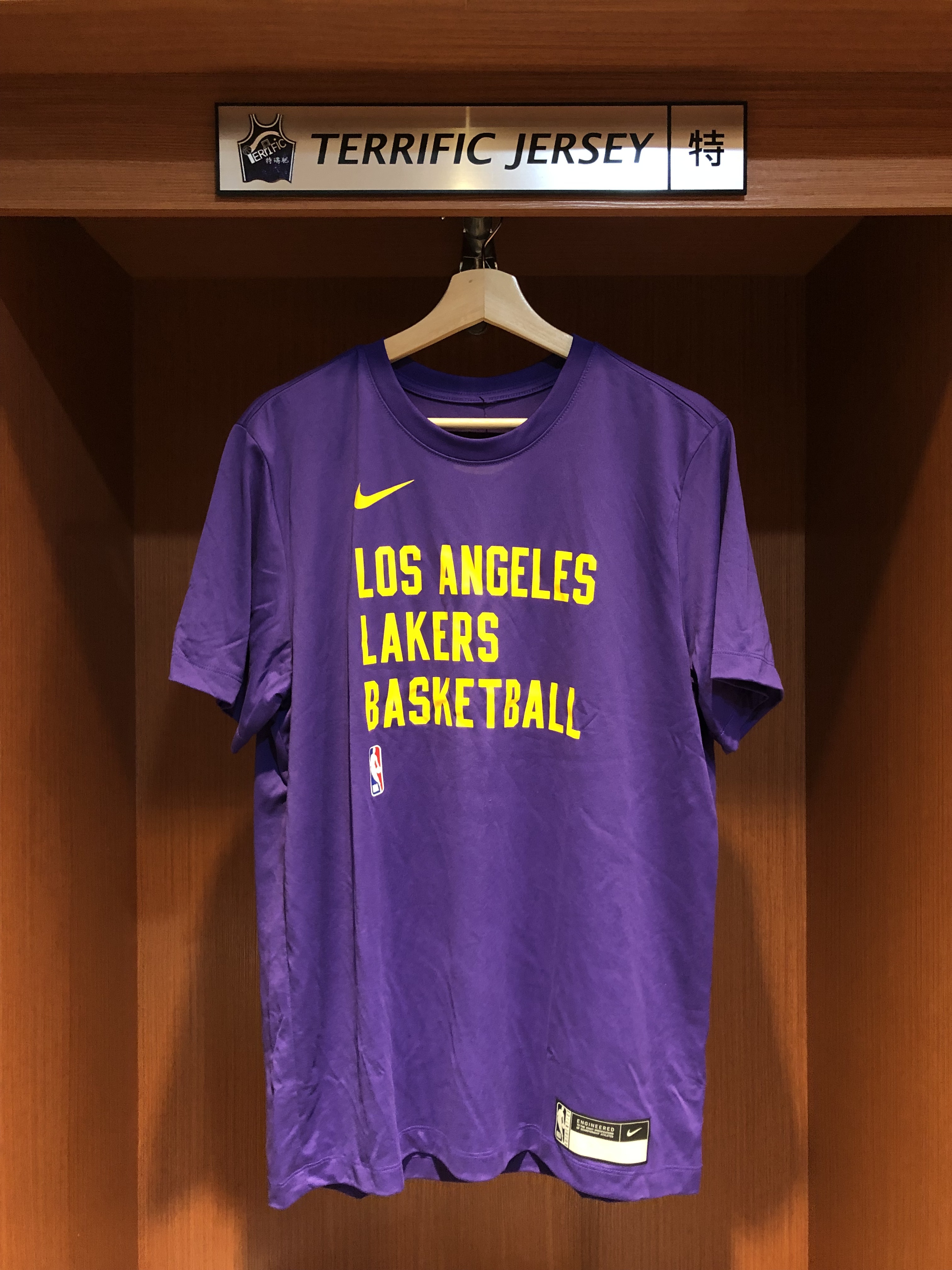 NBA短袖上衣 Los Angeles Lakers 洛杉磯湖人紫 23-24熱身衣 球員實穿同款 Nike Performance Tee 排汗短袖 全新