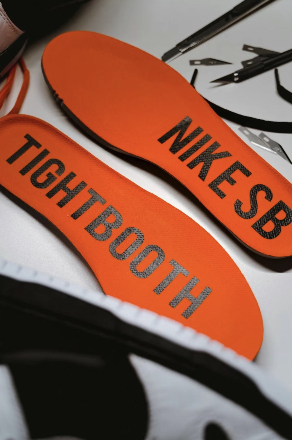 TIGHTBOOTH®︎ x Nike Dunk SB Low Pro 