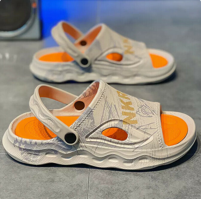 The men's pair wears cool slippers
