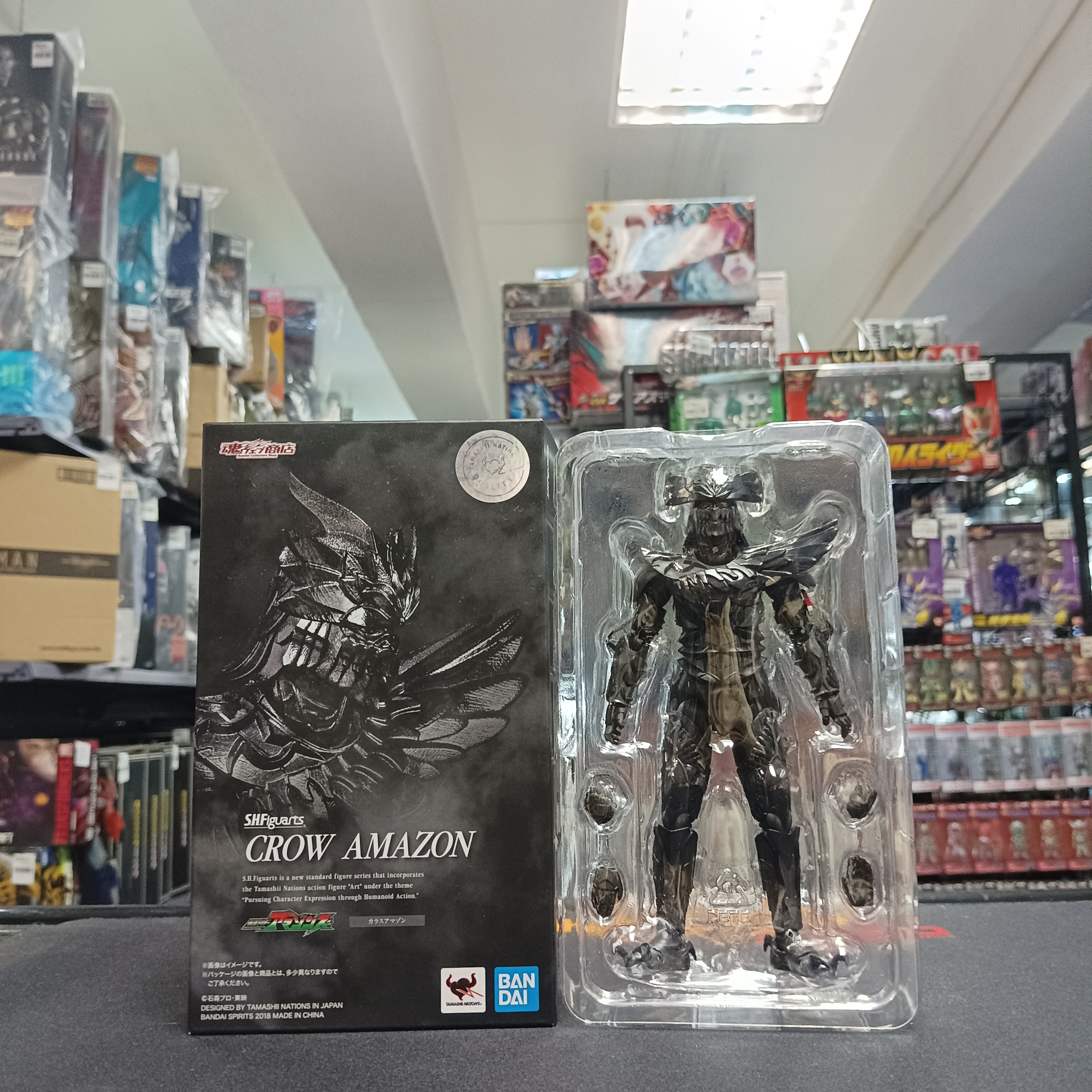 幪面超人-SHF CROW AMAZON