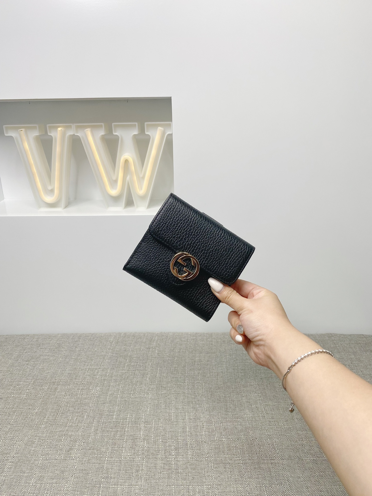 Outlet Gucci Interlocking Wallet