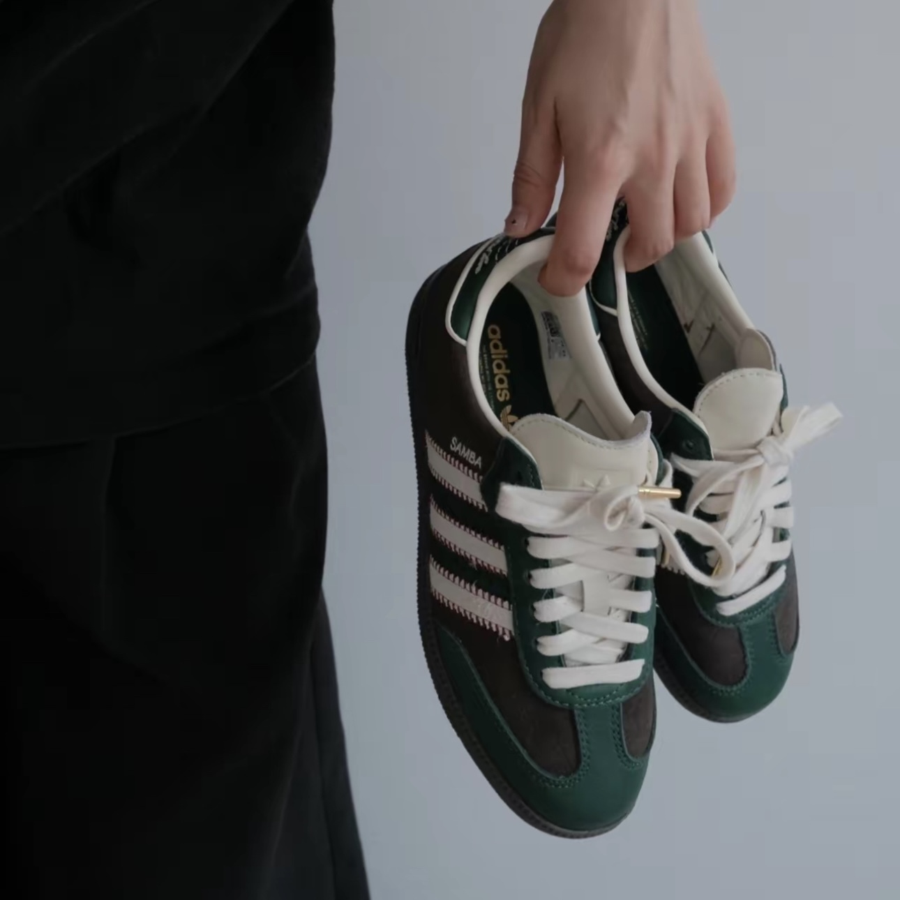 海外製 SAMBA レディース NOTITLE × ADIDAS ORIGINALS SAMBA 23.5cm ...