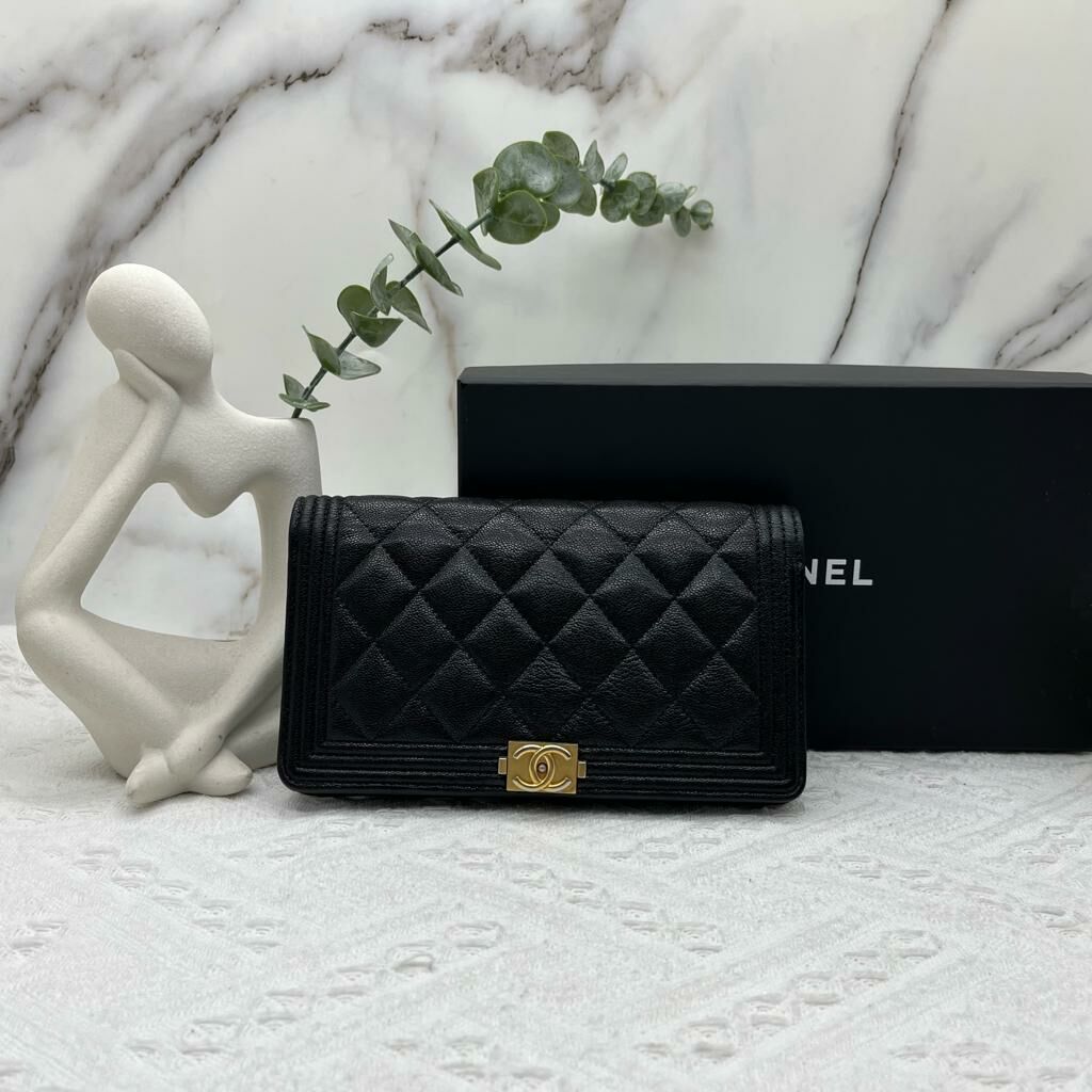 Chanel wallet