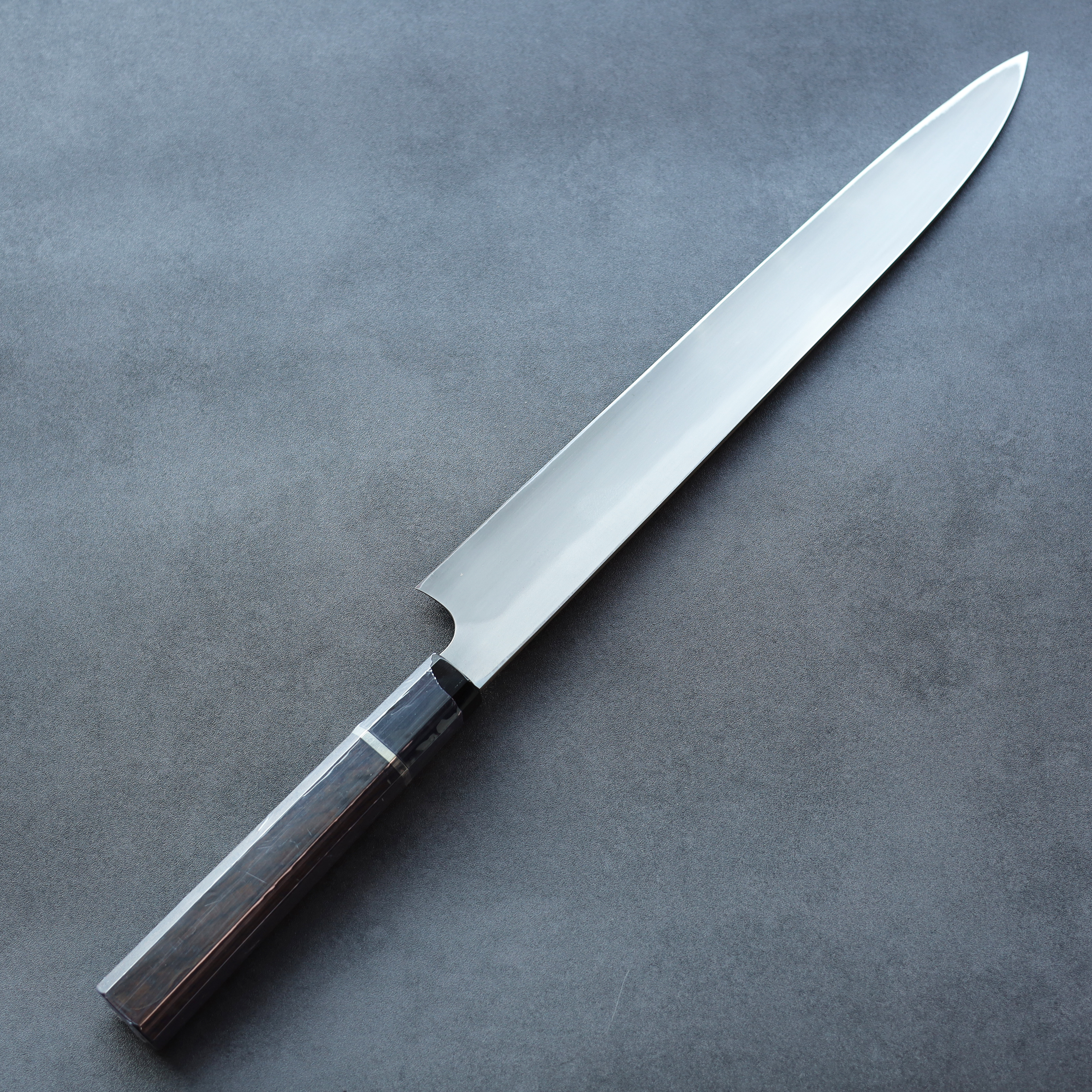 二唐刃物　錬鉄　青二　先丸柳刃　300 original.JPG?1699705902