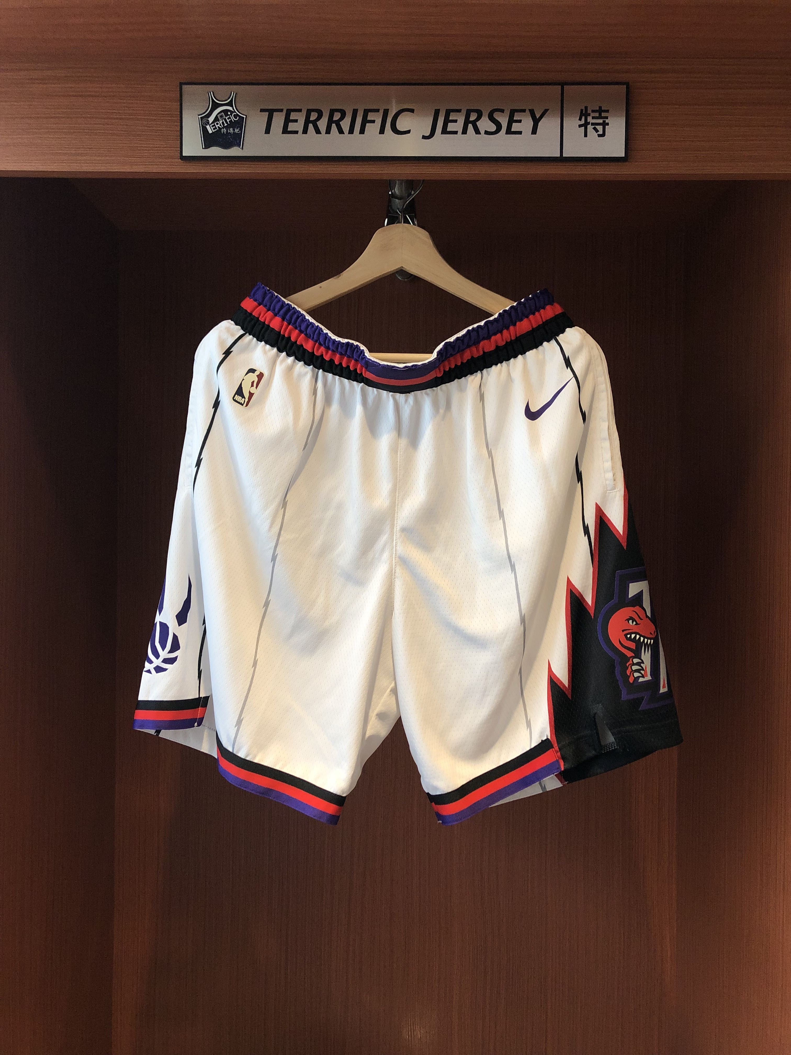 NBA球褲 Toronto Raptors 多倫多暴龍復古白球褲 HWC Nike Swingman Shorts 球迷版 有口袋 全新