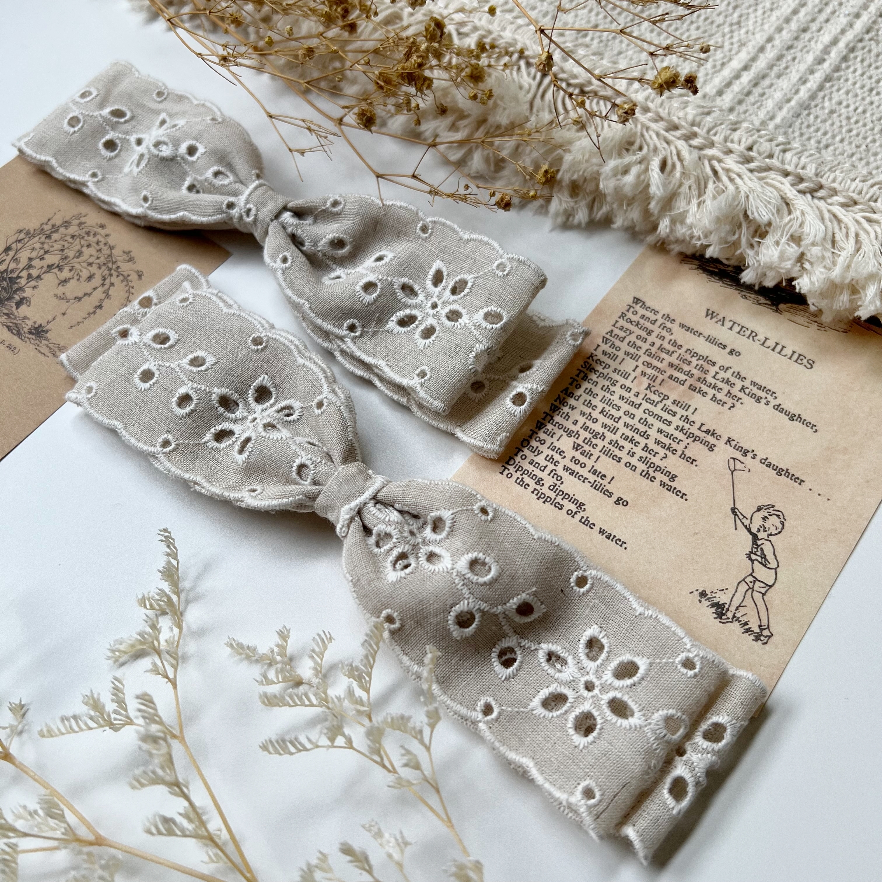 亞麻雕花蝴蝶結髮帶