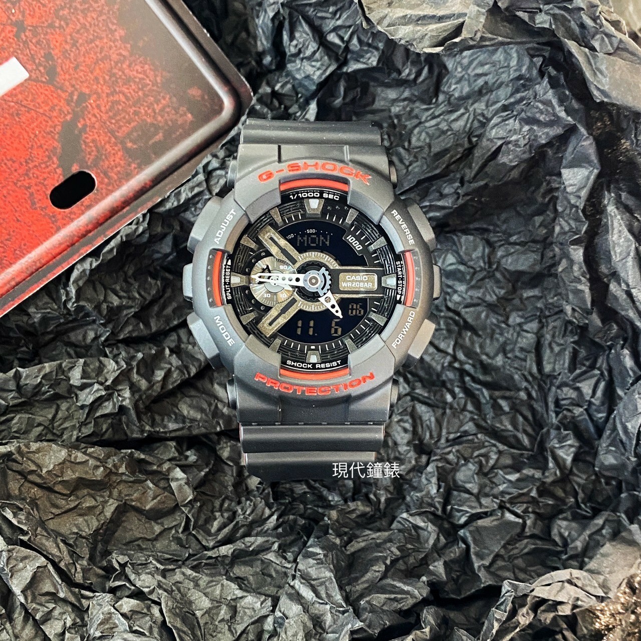 【G-SHOCK】絕對強悍時尚黑紅潮流運動錶GA-110HR-1A 51.2mm 現代鐘錶