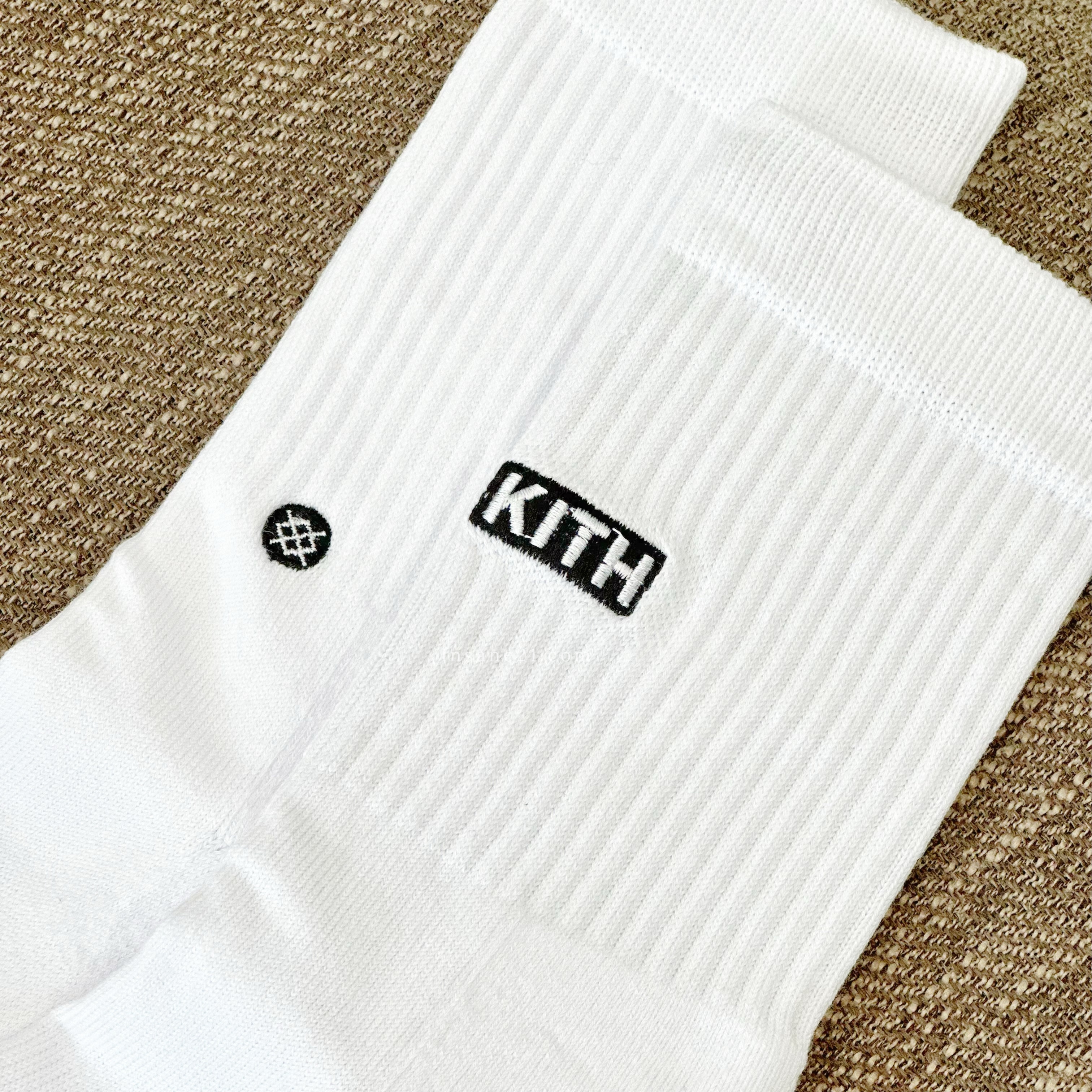 KITH 長襪 白色 襪子 限量販售