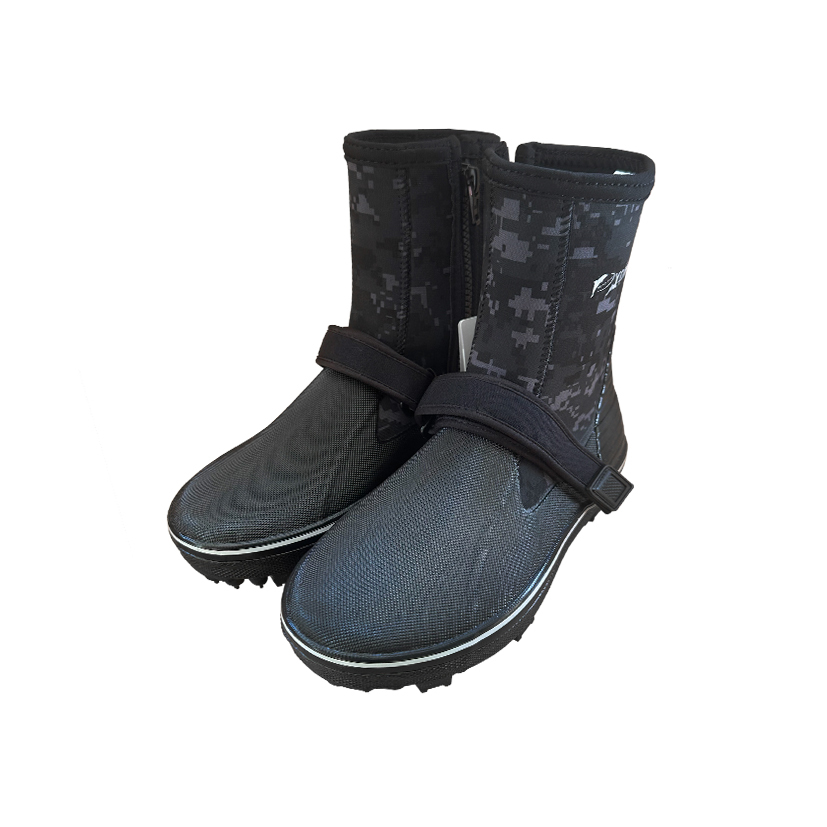 YONGYU圓楦頭防滑鋼釘鞋/90釘